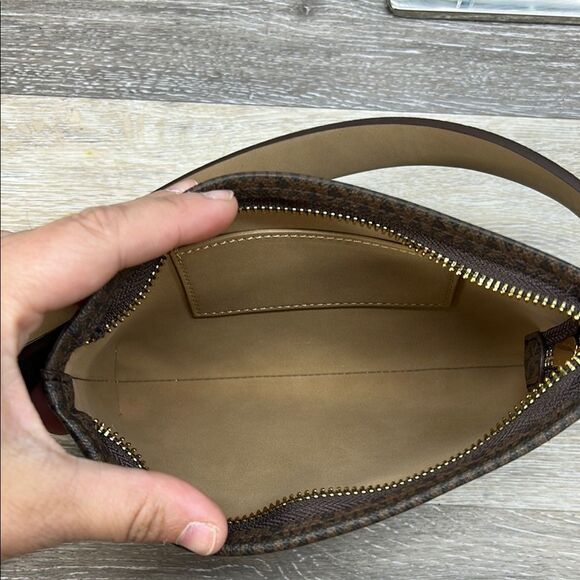 0327 NWT Michael Kors jet set brown belt waist bag L/XL - Picture 2 of 7